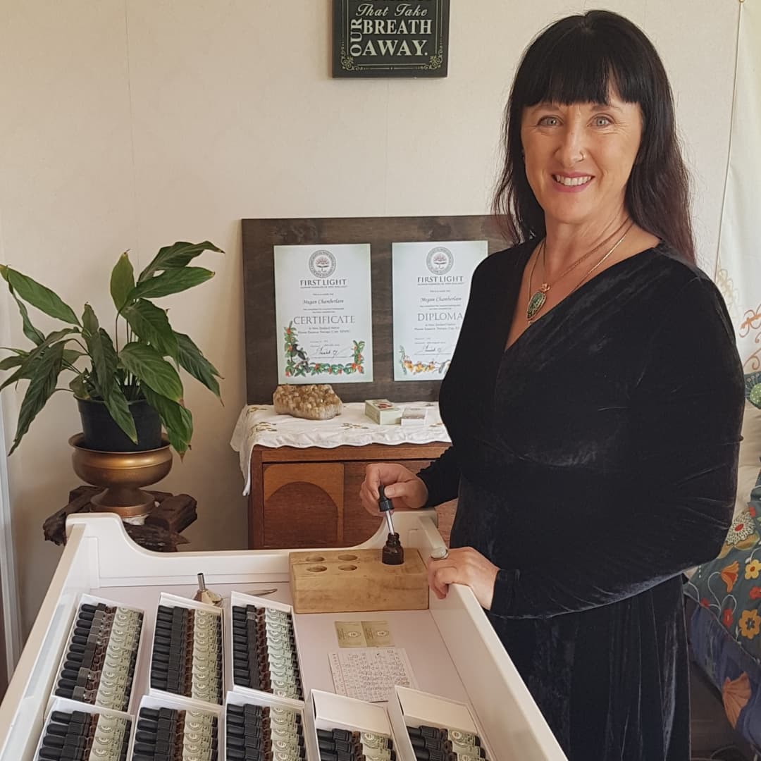Holistic Healing Tools At Your Fingertips