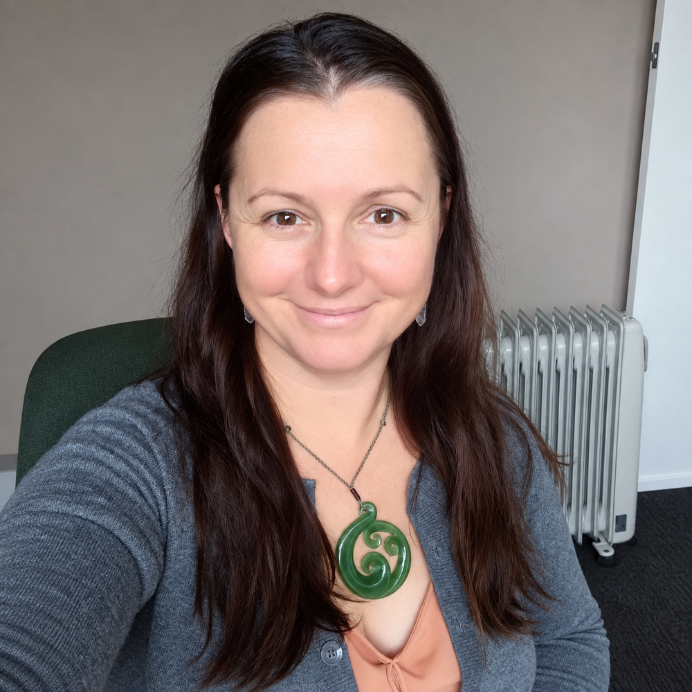 Brooke Kerekere, Dip. NZNFE flower essence practitioner in Doubtless Bay