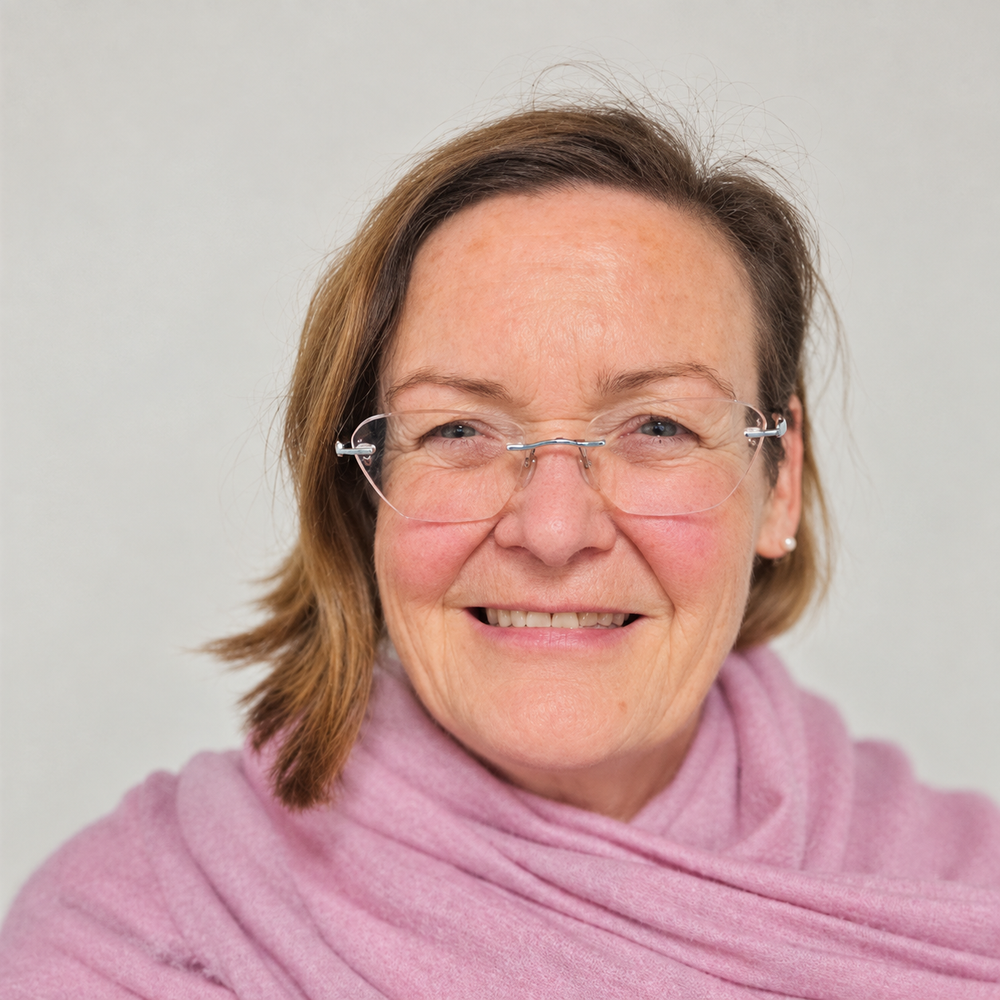 Donna Gordon, Cert. NZNFE flower essence practitioner in Wellington