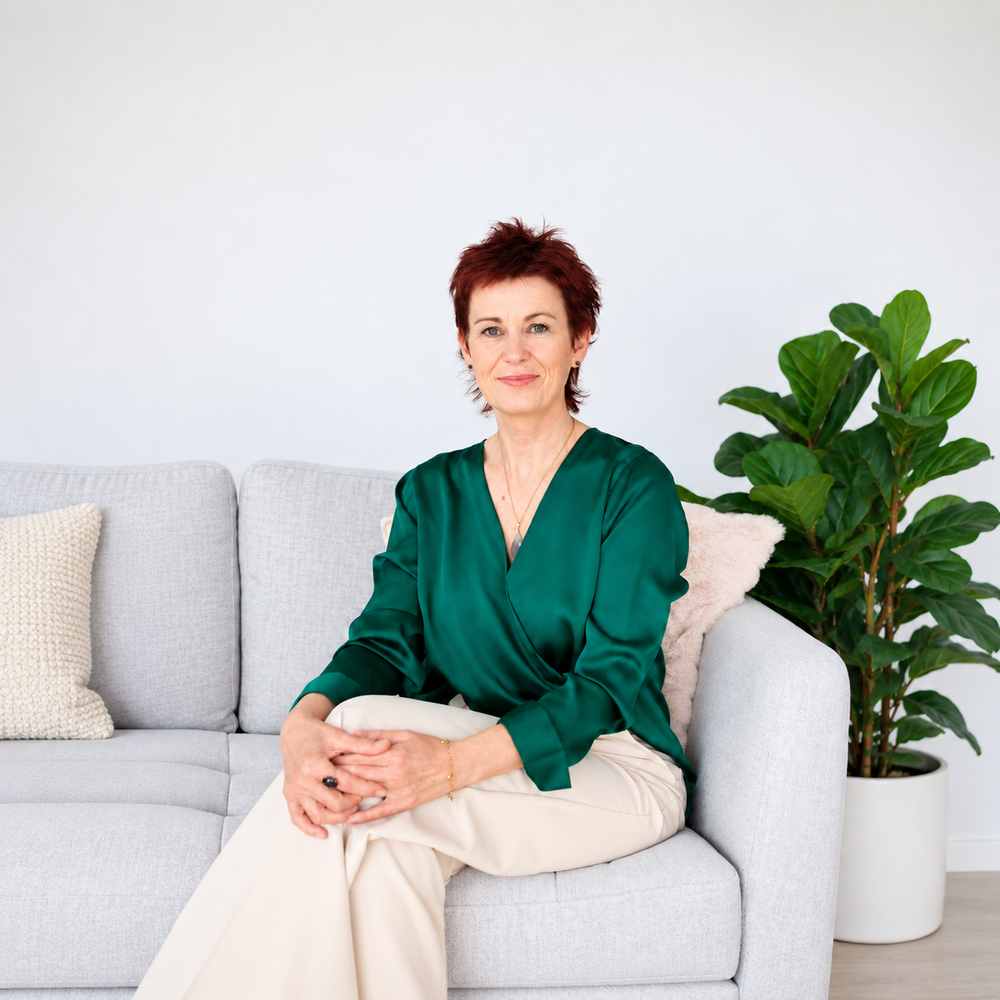 Katrina Nilsen, Cert. NZNFE flower essence practitioner in Paengaroa