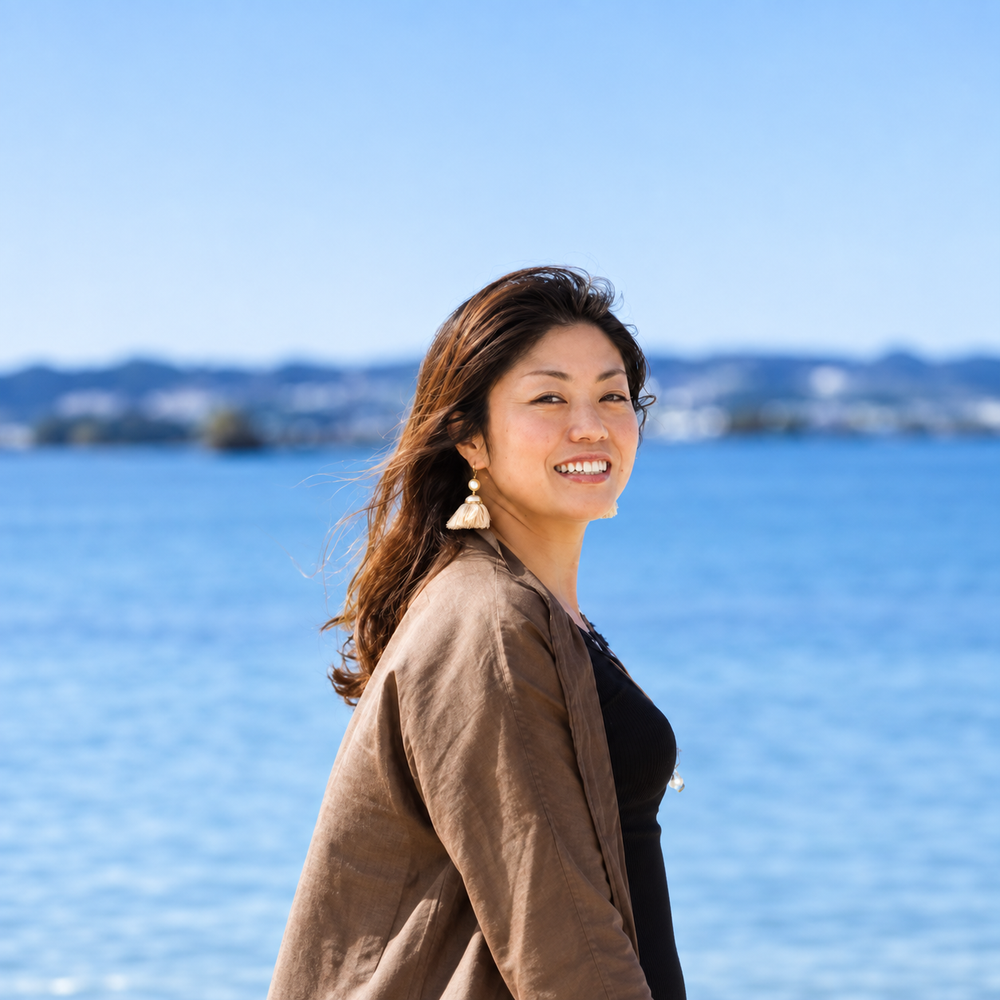 Wakako Gakiya, Cert. NZNFE flower essence practitioner in Okinawa