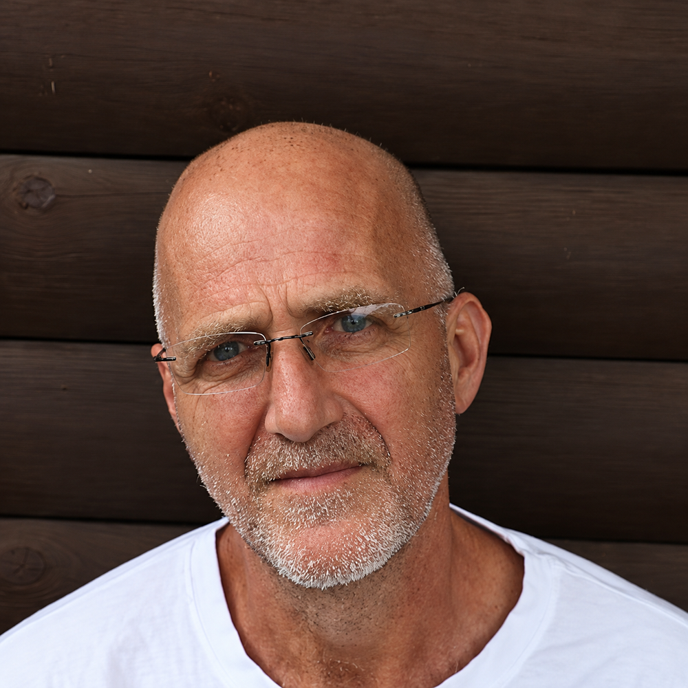 William Mercury, Cert. NZNFE flower essence practitioner in Tauranga